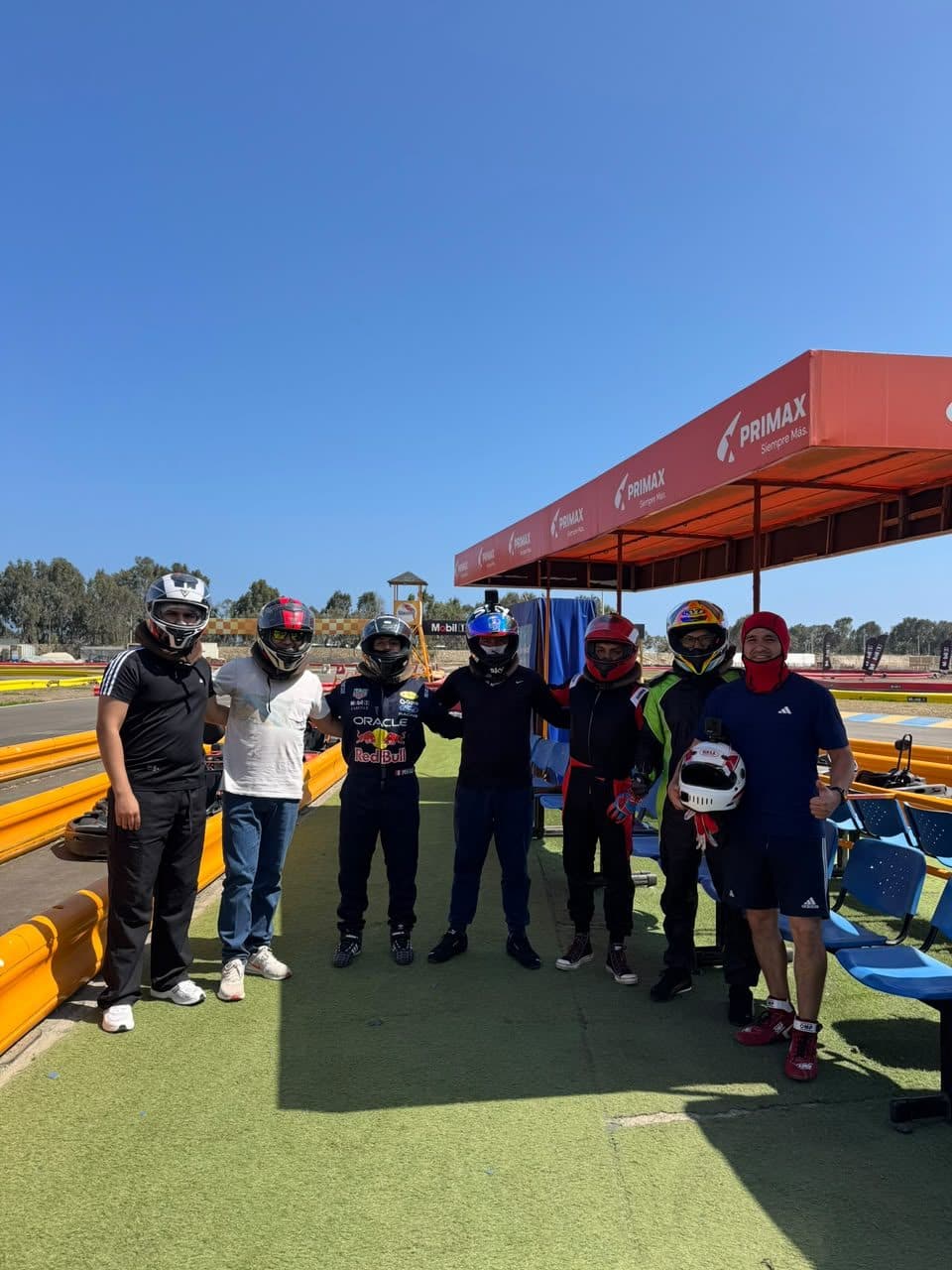 Grupo listo para el Grand Prix